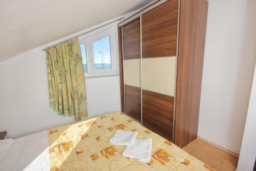 Apartments With A Parking Space Vlasici (Pag) - 9324