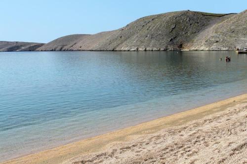 Apartments With A Parking Space Vlasici (Pag) - 9324