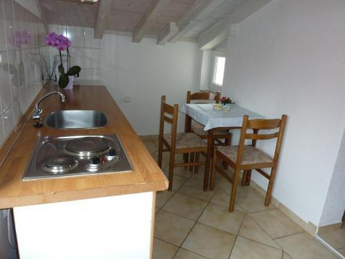 Apartments With A Parking Space Vodice - 15080