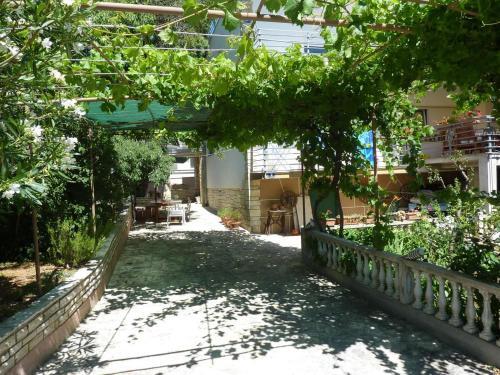 Apartments With A Parking Space Vodice - 15080