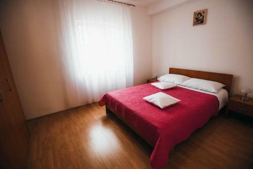 Apartments With A Parking Space Vodice - 15734