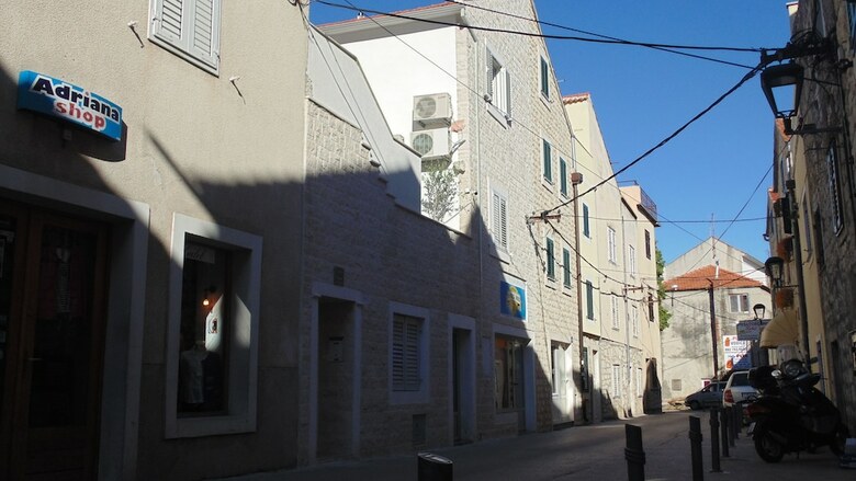 Apartamentos Downtown Luxury Suites