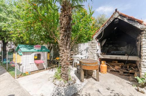 Hostal Apartments And Rooms Meri