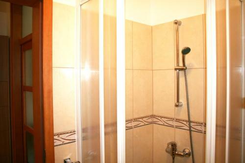 Apartment Frager