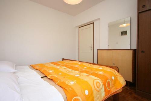 Apartments With A Parking Space Vodice - 6238