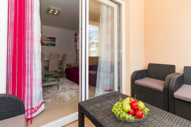 Apartments Villa-ines Center