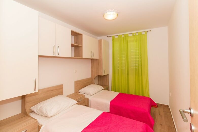 Apartments Villa-ines Center