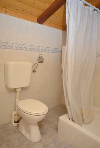 Hostal Apartment And Rooms Ive