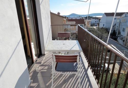 Apartments Maranti