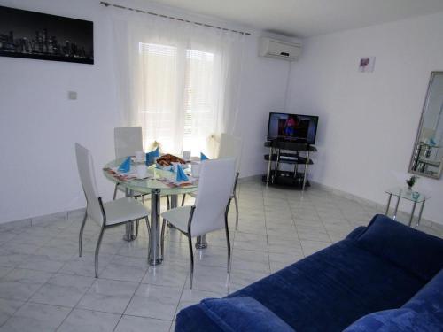 Apartments With A Parking Space Vodice - 14798