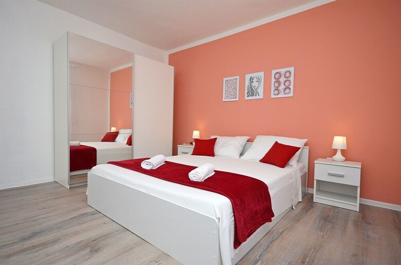 Apartment Ines