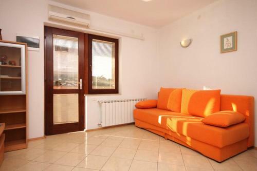 Apartments With A Parking Space Peroj (fazana) - 7254