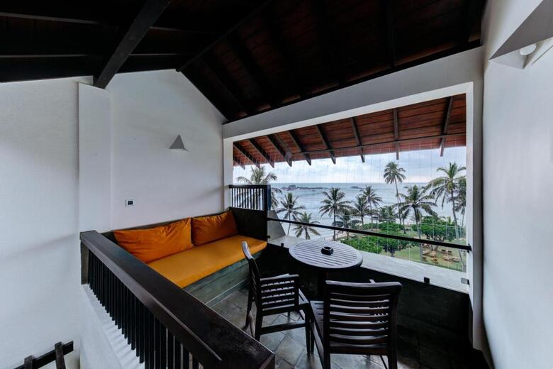 Hotel Hikka Tranz By Cinnamon