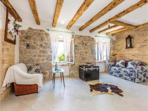 Two-bedroom Apartment In Vrbnik