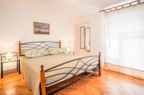 Apartments By The Sea Vrbnik (Krk) - 15754