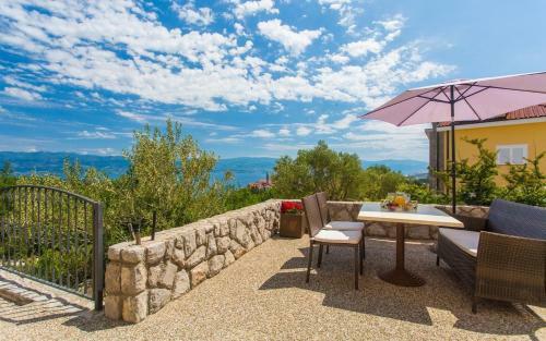 Apartment In Vrbnik/insel Krk 35843