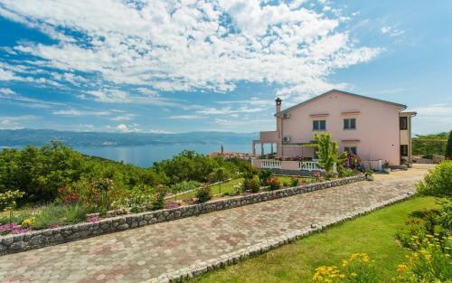 Apartment In Vrbnik/insel Krk 35843