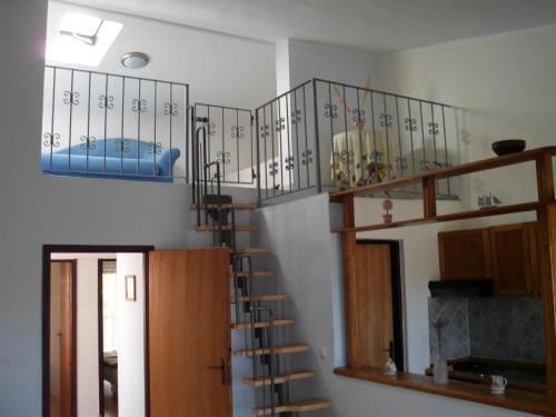 Apartment Pinezici 15269b