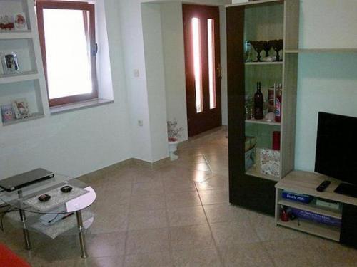 Apartment Vrsi 14211b