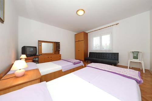 Apartments Lenka