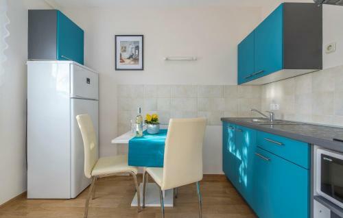 Hostal Villa Hope - Apartments With Shared Pool