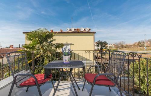 Hostal Villa Hope - Apartments With Shared Pool