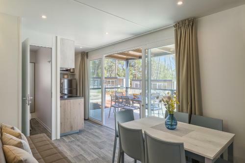 Mobile Homes Camping Santa Marina, Lanterna