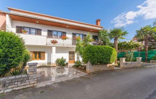 Apartments With A Parking Space Porec - 13927