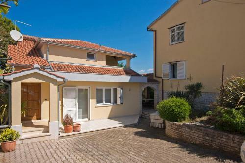 Leonico In Pore? (Haus F�r 4-5 Personen)