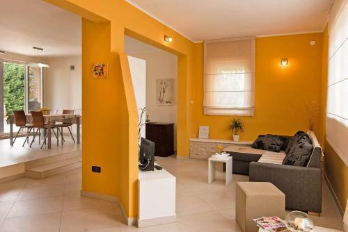Leonico In Pore? (Haus F�r 4-5 Personen)