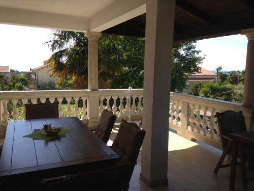 Apartamentos House Alma