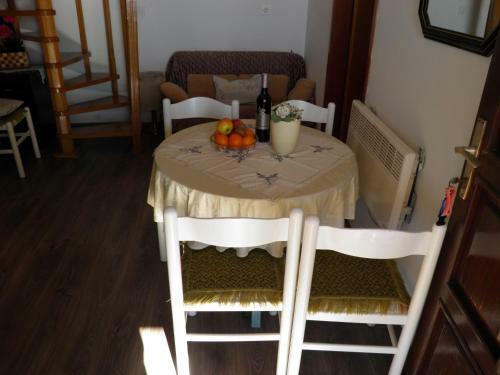 Hostal Apartment Nevia A/5