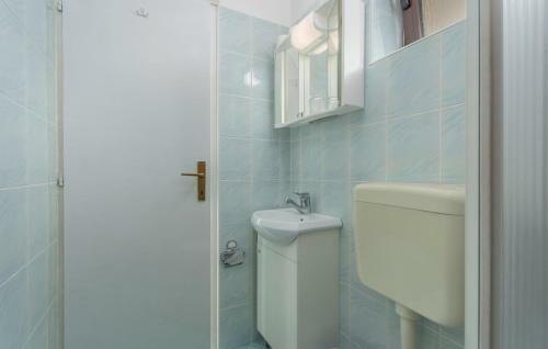 Hostal Apartment Emili