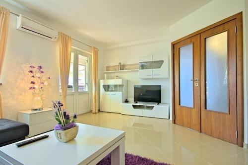 Apartments In Porec/istrien 9856