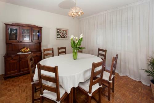 Villa Irena With Private Pool In Porec