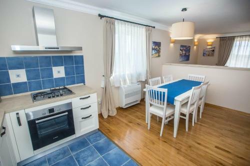 Hostal Apartment Complex Villa Andrea