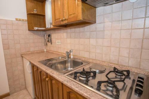 Hostal Apartments Staver