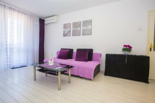 Apartment Mirjana