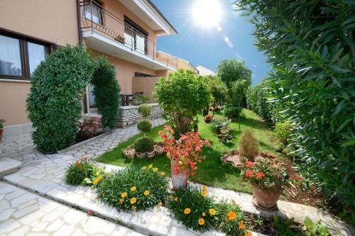 Apartments In Porec/istrien 35377