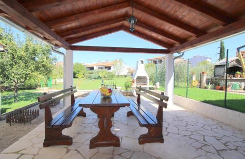 Holiday Home In Porec/istrien 9918
