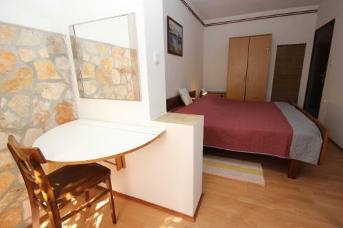 Apartment Sasa Bozac