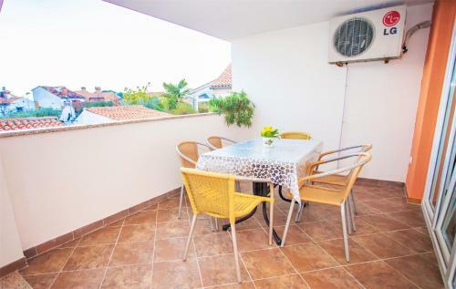 Hostal Apartment Complex Slavica