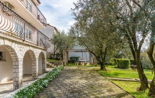 Holiday Home Mira