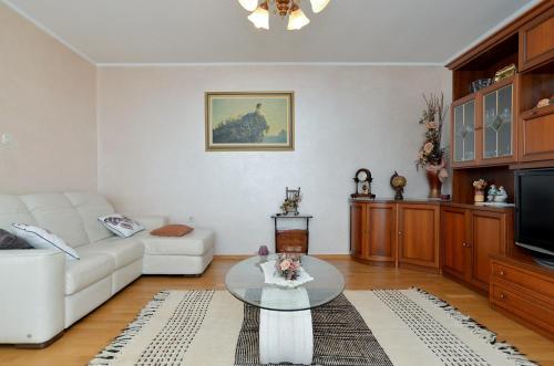Apartments Rocka 1195