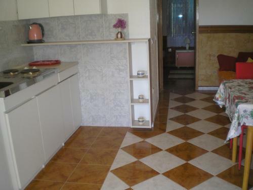 Hostal Pansion Adria Haus