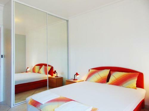 4 Bedroom Apartment In Center