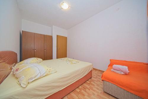 One Bedroom Apartment Lada