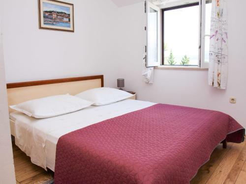 Apartments Jela