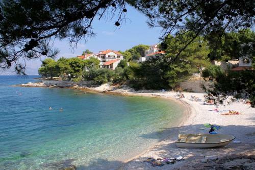 Apartments With A Parking Space Postira (brac) - 765