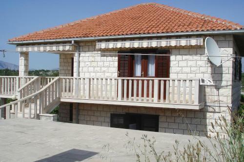 Apartments With A Parking Space Povlja (brac) - 8628